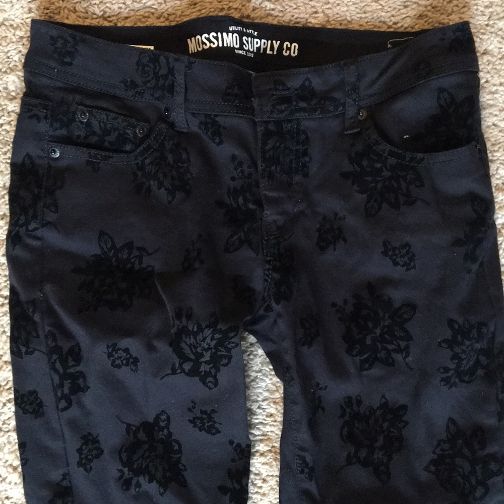Black jeans with beverly roses